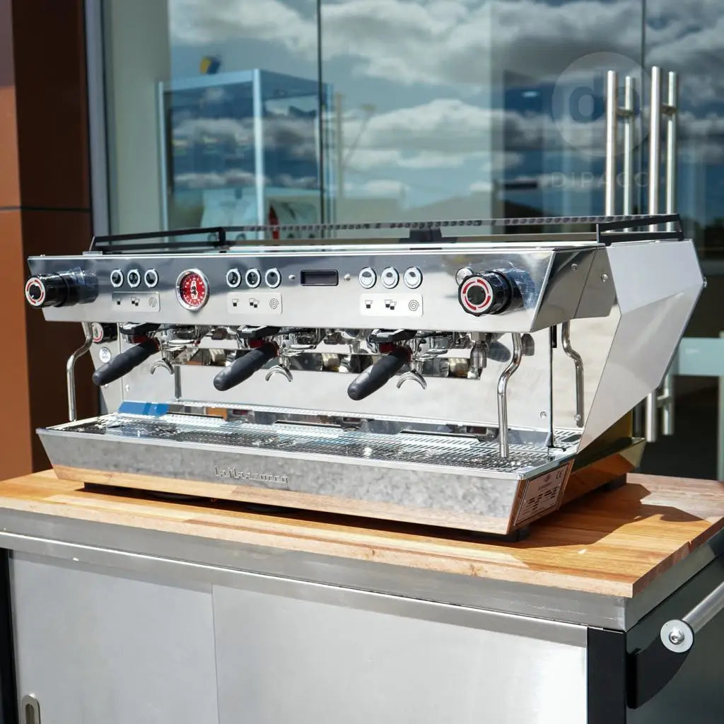 Buy La Marzocco Brand New Custom La Marzocco Kb90 White 24 Carat