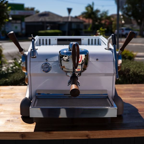 Ex Display Demo Slayer V4 Custom Satin White As New