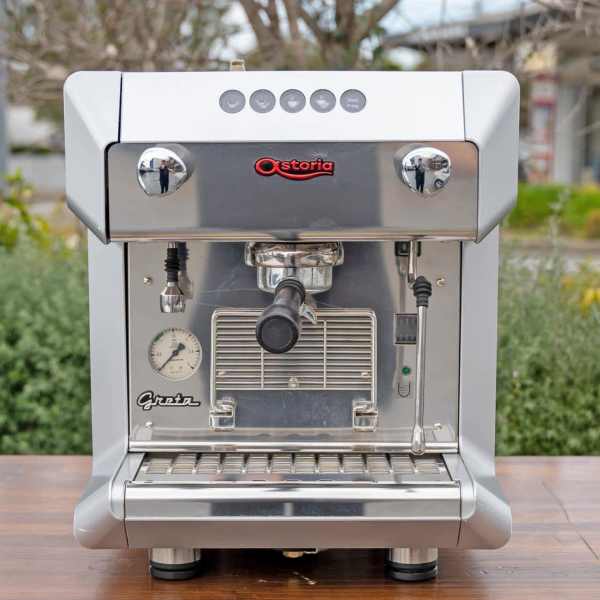 Pre Owned Astoria Greta Commercial 10 Amp Built In Tank Coffee Machine