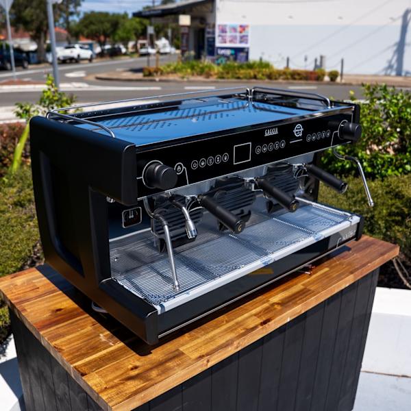 Brand New Gaggia La Vetro PRO – 3 Group – Tall Cup – Black