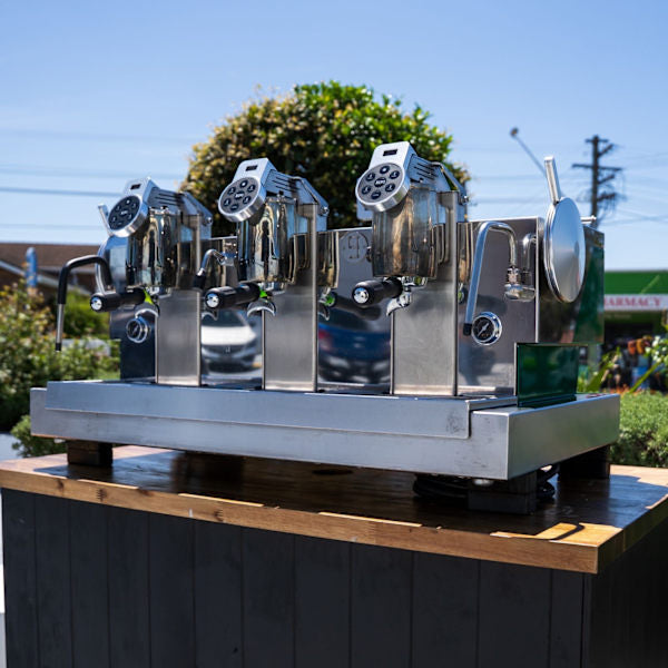 Pre-Loved Custom XLVI STH-9 3 Group Multi Boiler Coffee Machine – Green