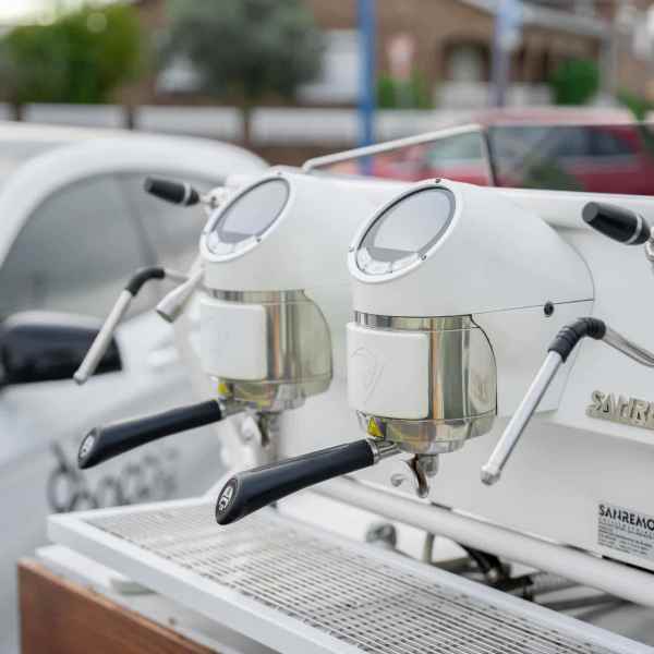 Display Demo Sanremo Cafe Racer Naked White 2 Group Coffee Machine
