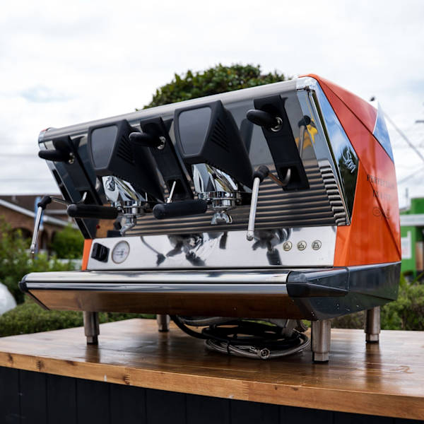 Pre-Loved La San Marco LA100 – 2 Group – Touch Screen – Top of the Ran