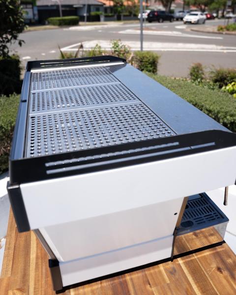 Pre Loved 3 Group La Marzocco PB ABR Custom White