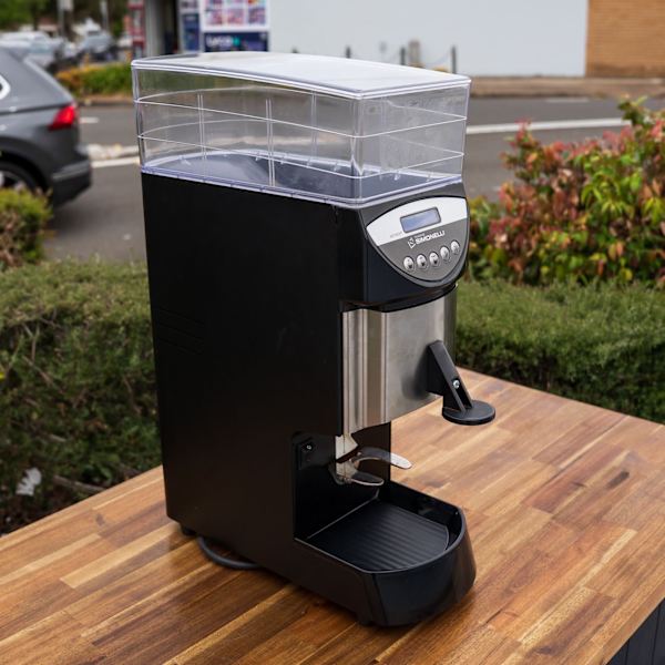 Mythos On Demand Electronic Commercial Coffee Grinder
