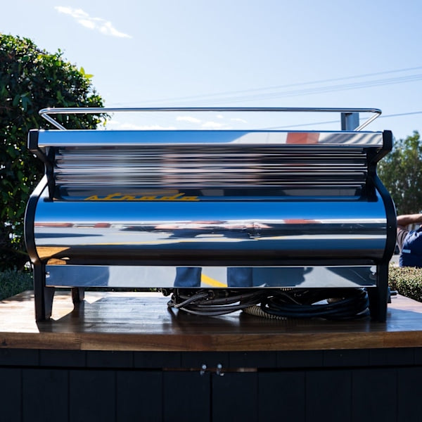 Pre-Loved La Marzocco Strada MP – 2 Group Commercial Coffee Machine