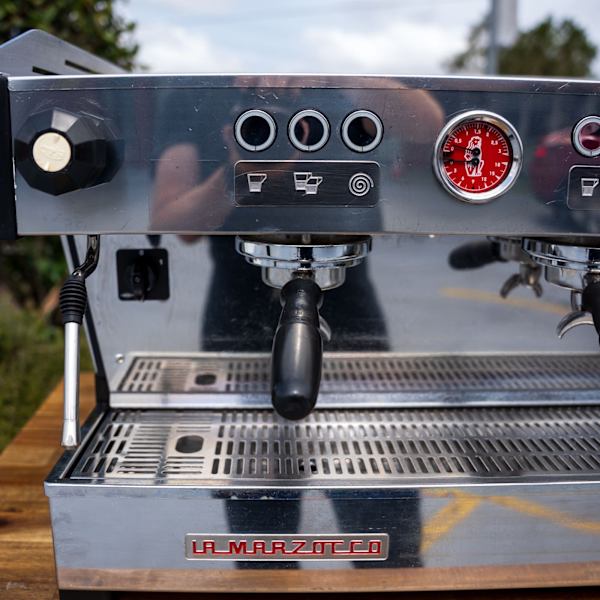 3G Pre-Loved La Marzocco Linea PB AV – Chrome – Immaculate