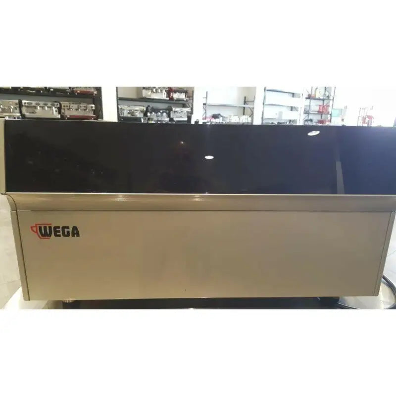 Cheap 3 Group Wega Atlas Commercial Coffee Machine IN BLACK