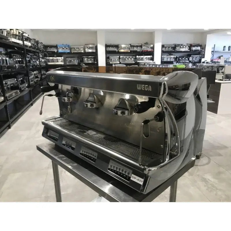 Cheap Pre-Owned 3 Group High Cup Wega Commercial Coffee