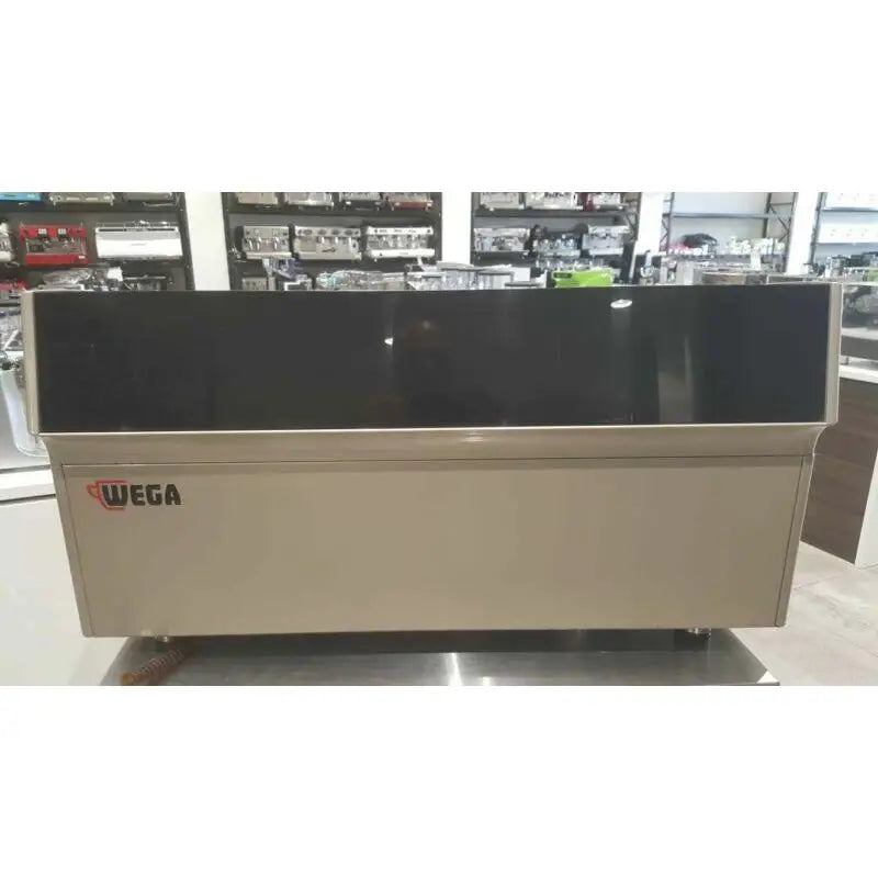 Cheap Semi Black Beige 3 Group Wega Atlas Commercial Coffee