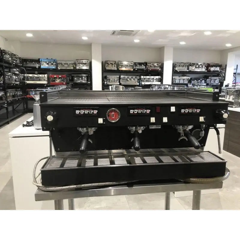 Custom PreOwned 3 Group La Marzocco Linea AV Commercial