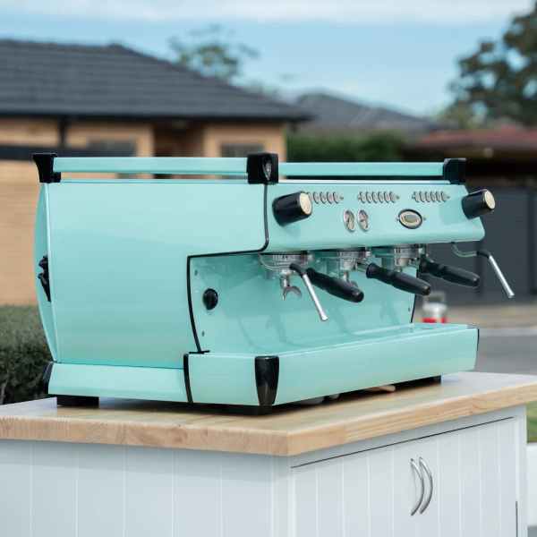 Immaculate Custom Pre Loved 3 Group La Marzocco GB5