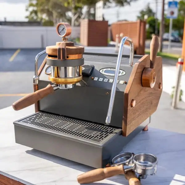 Buy Stunning Pre Owned La Marzocco Gs3 Mp Semi Commercial Coffee Buy Stunning Pre Owned La Marzocco Gs3 Mp Semi Commercial Coffee