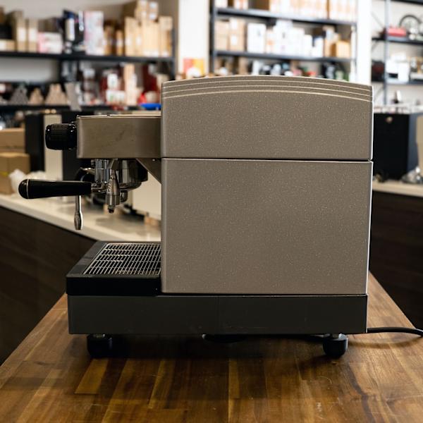 Pre-Loved Faema E98 Compact S1 – Semi-Commercial – 10 Amp