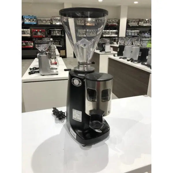 Demo Black Immaculate Mazzer Super jolly Automatic Coffee