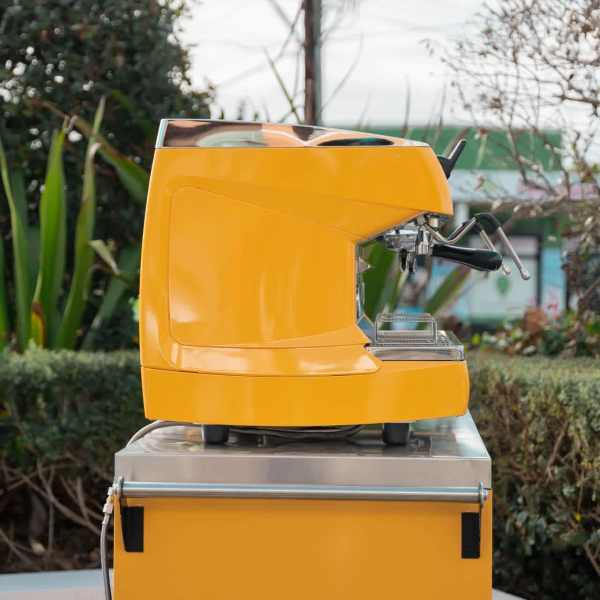 Coffee Cart & Nuova Simoneli Aurelia T3 Multiboiler Coffee Machine
