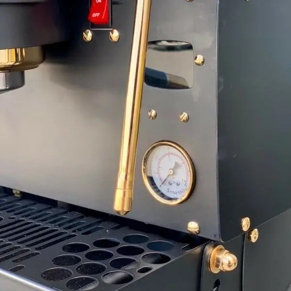 Ex Demo Custom Synesso S300 In Black&Gold Commercial Cofffee