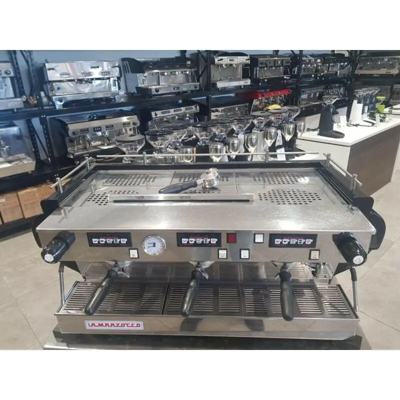 Buy Excellent Condition 3 Group La Marzocco Fb70 Commercial Coffee ...