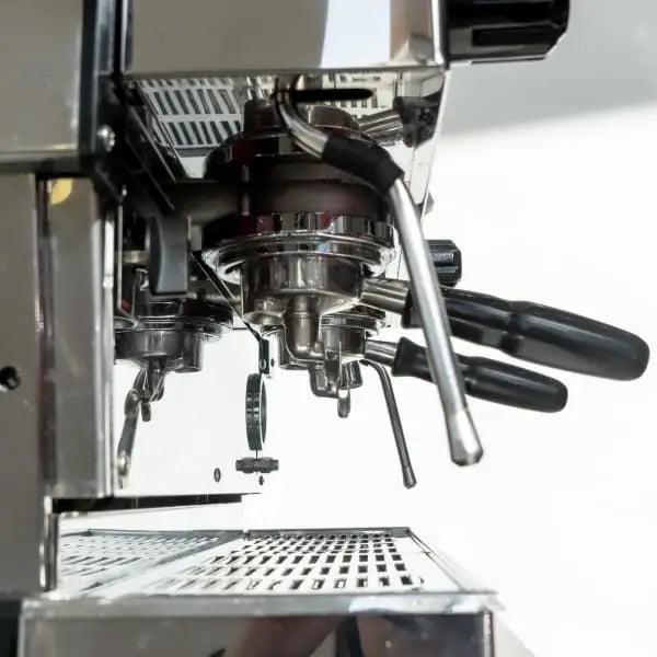 Immaculate Ex Home La Marzocco Linea Commercial Coffee