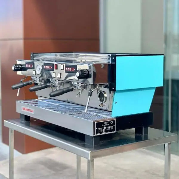 Immaculate La Marzocco 3 Group Linea Timers Commercial