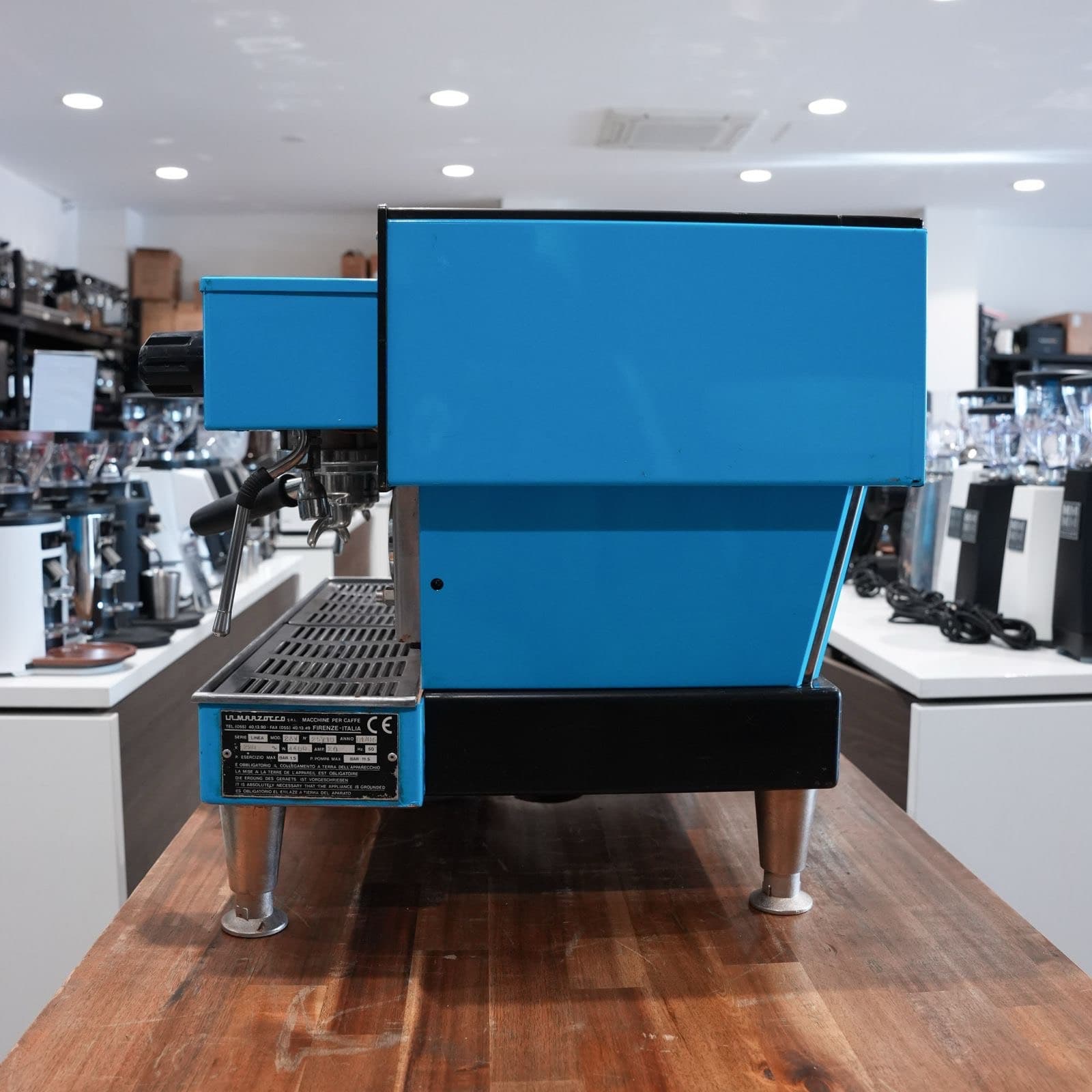 Pre-Loved La Marzocco Linea AV 2 Group Ocean Blue Tall Feet