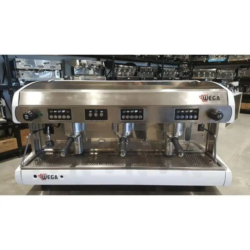 Pre-Owned 3 Group White Wega Polaris Commercial Coffee