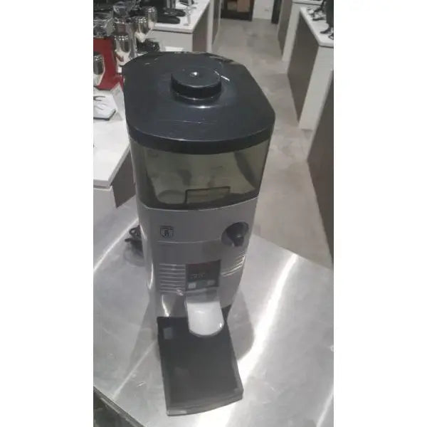 Pre-owned Azkoyen Q9 Quality Espresso Electric Coffee