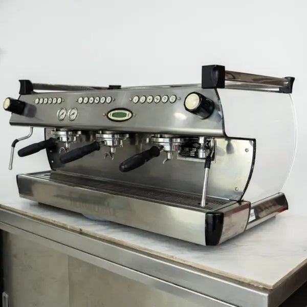 Pre Owned late Model 3 Group La Marzocco GB5 Coffee Machine