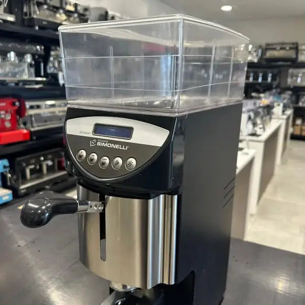 Pre Owned Nuova Simoneli Mythos With Front Tamper Grinder