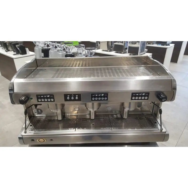 Buy Second Hand 3 Group Wega Polaris Commercial Coffee Machine Usa Di Pacci