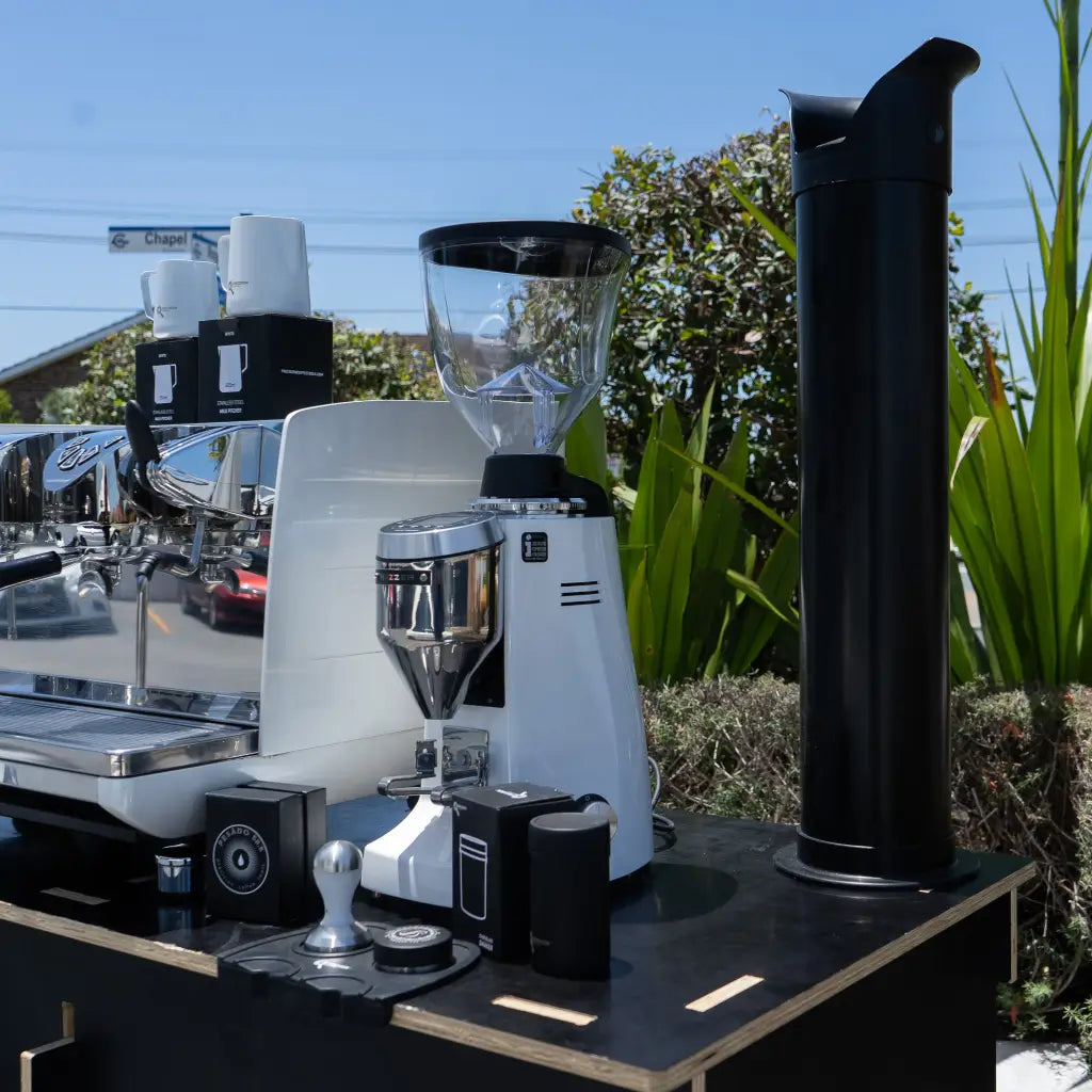 Victoria Arduino White Eagle With Mazzer Major V in White