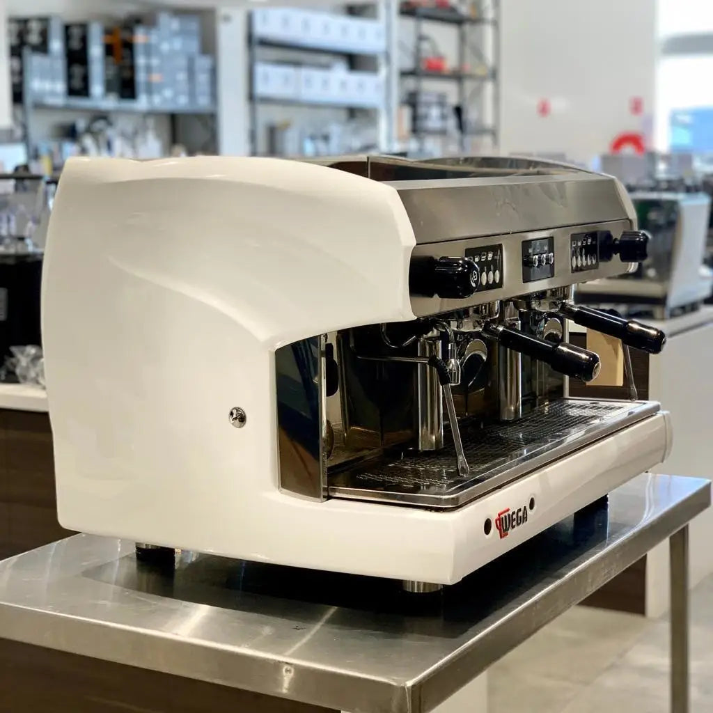 Wega As New High Cup Wega Polaris Custom White Commercial